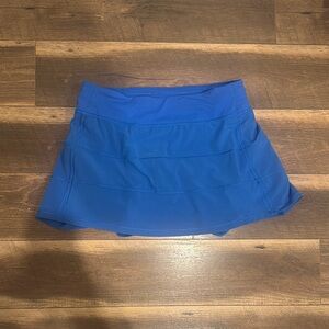 Lululemon Pace Rival Skirt size 8!